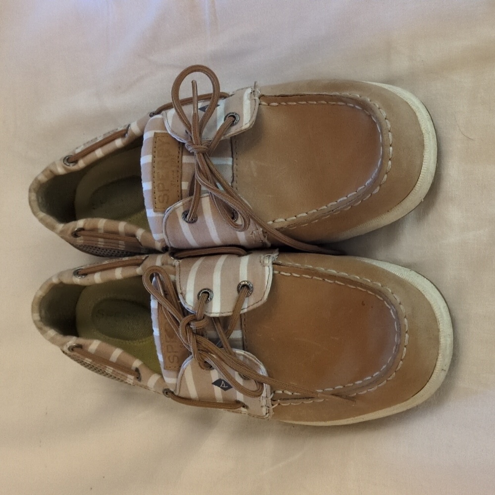 Sperry Women's Size 9 Brown and White Striped Boat Shoes
